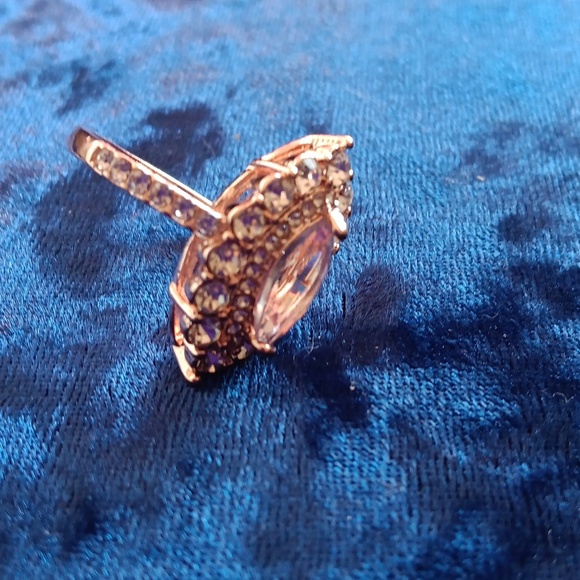 Ring gold plated  size 8 - Picture 3 of 3